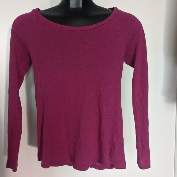 TNA XS light fuchsia pullover scoop neck shirt - Picture 1 of 4